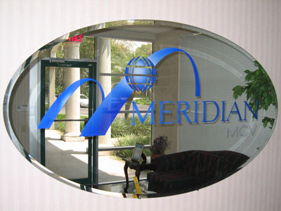 Decorative-Glass-Logo